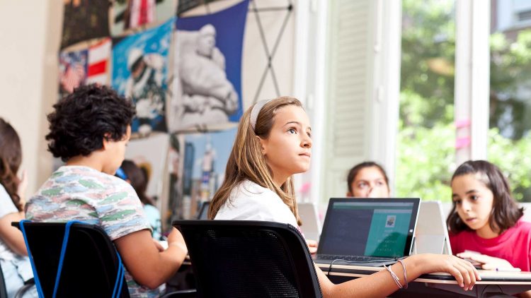 Cambridge English: B2 First for Schools (Híbrido)